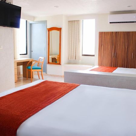 Hotel & Suites Real Del Lago Villahermosa Kültér fotó