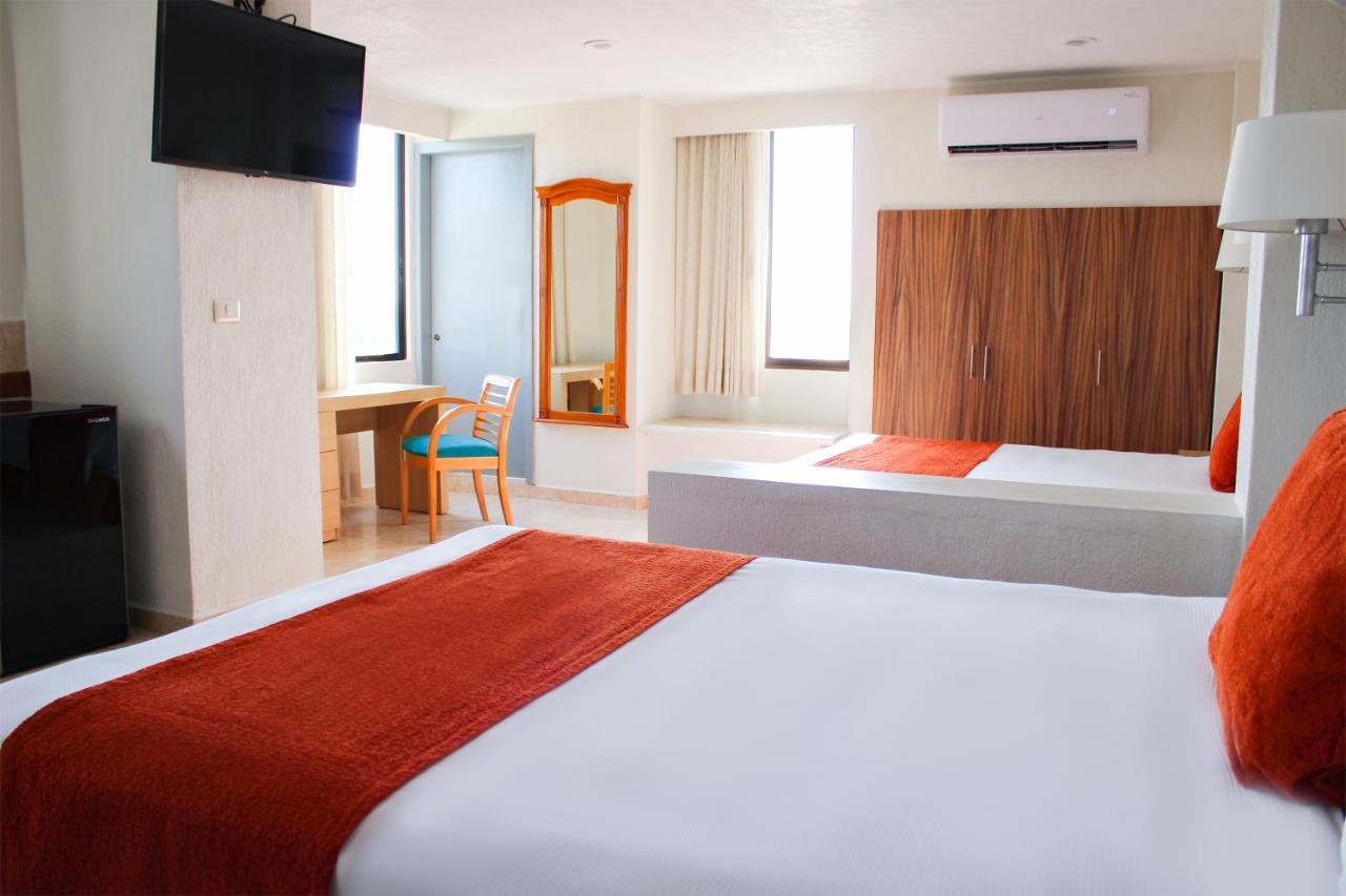 Hotel & Suites Real Del Lago Villahermosa Kültér fotó