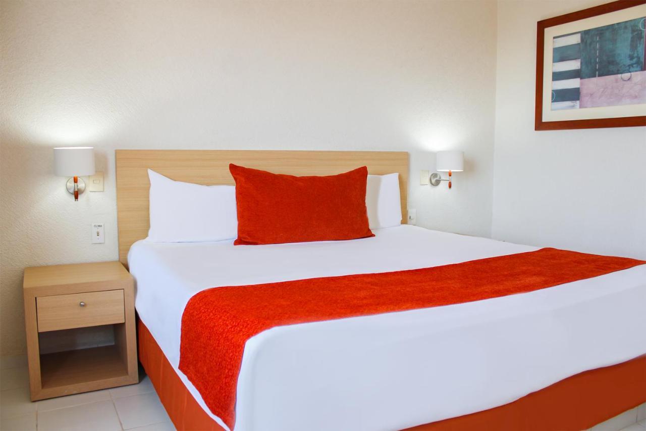 Hotel & Suites Real Del Lago Villahermosa Kültér fotó