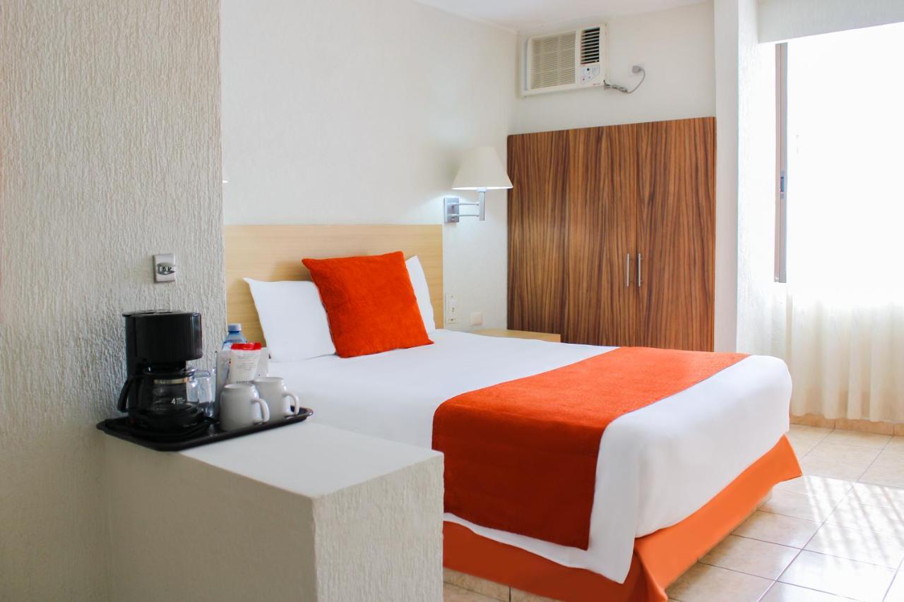 Hotel & Suites Real Del Lago Villahermosa Kültér fotó