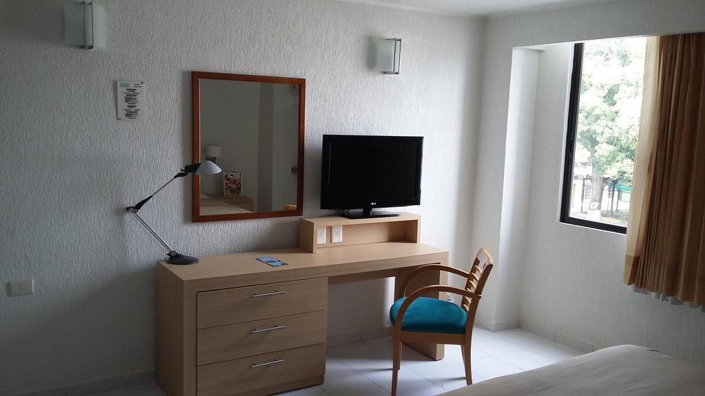 Hotel & Suites Real Del Lago Villahermosa Kültér fotó