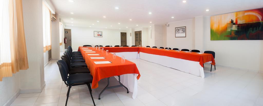 Hotel & Suites Real Del Lago Villahermosa Kültér fotó