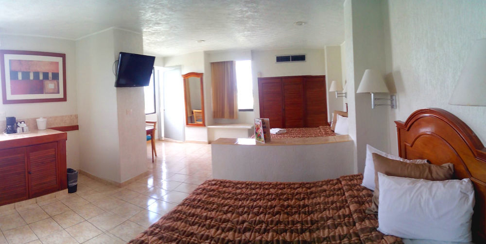 Hotel & Suites Real Del Lago Villahermosa Kültér fotó