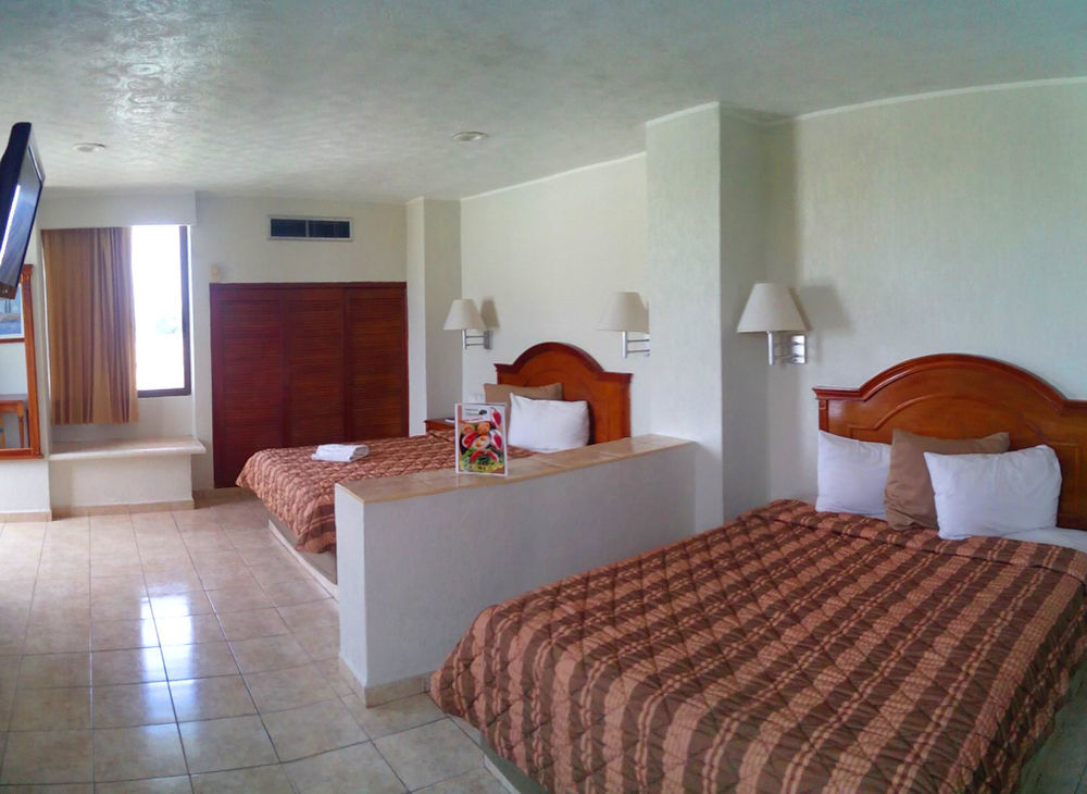 Hotel & Suites Real Del Lago Villahermosa Kültér fotó