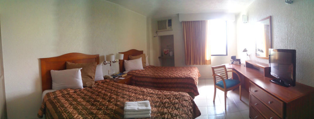 Hotel & Suites Real Del Lago Villahermosa Kültér fotó