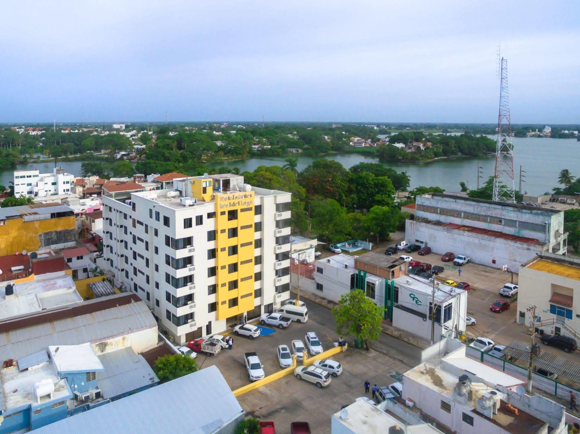 Hotel & Suites Real Del Lago Villahermosa Kültér fotó
