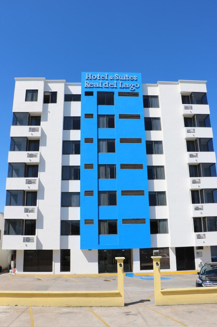 Hotel & Suites Real Del Lago Villahermosa Kültér fotó